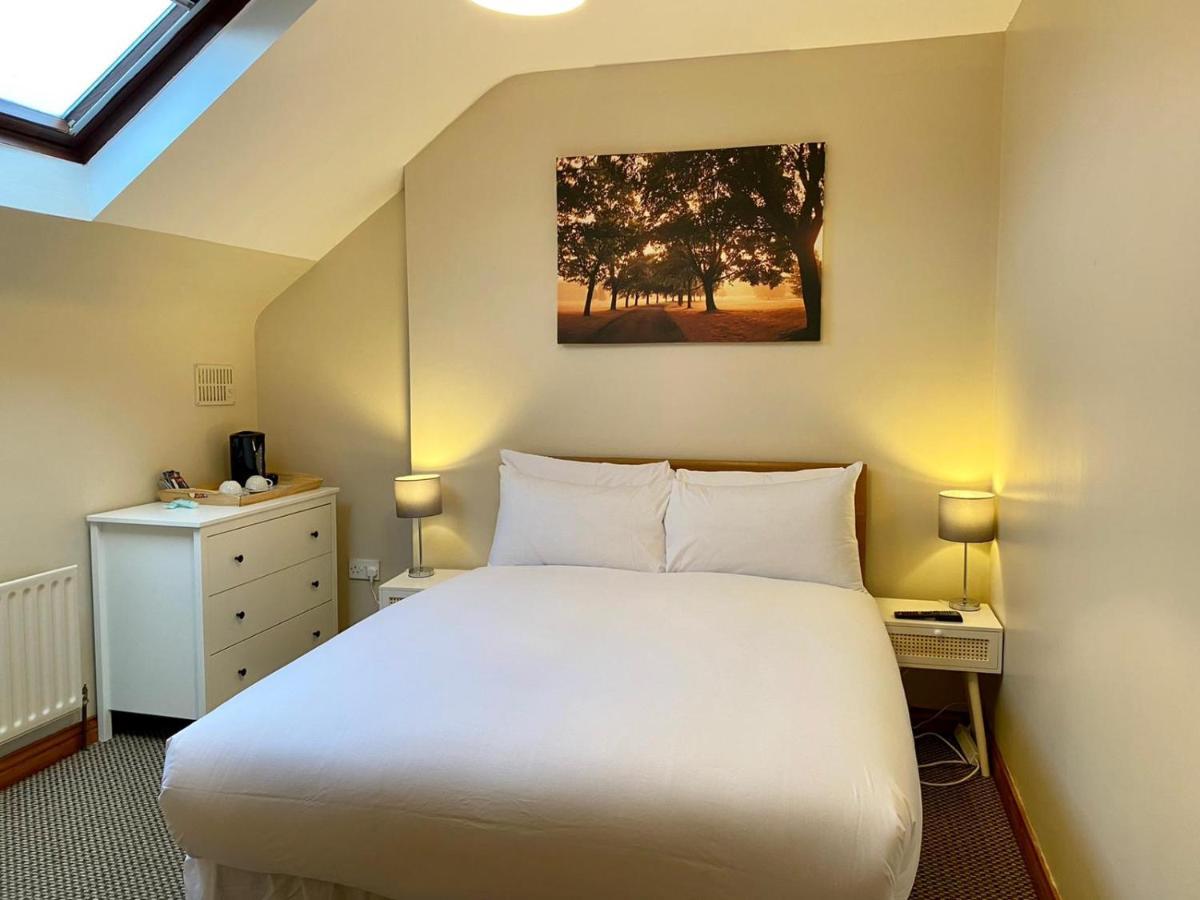 Feeney'S Audubon Lodge กัลเวย์ ภายนอก รูปภาพ