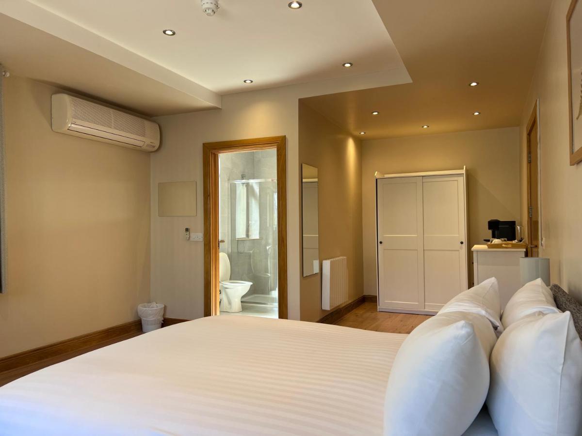 Feeney'S Audubon Lodge กัลเวย์ ภายนอก รูปภาพ